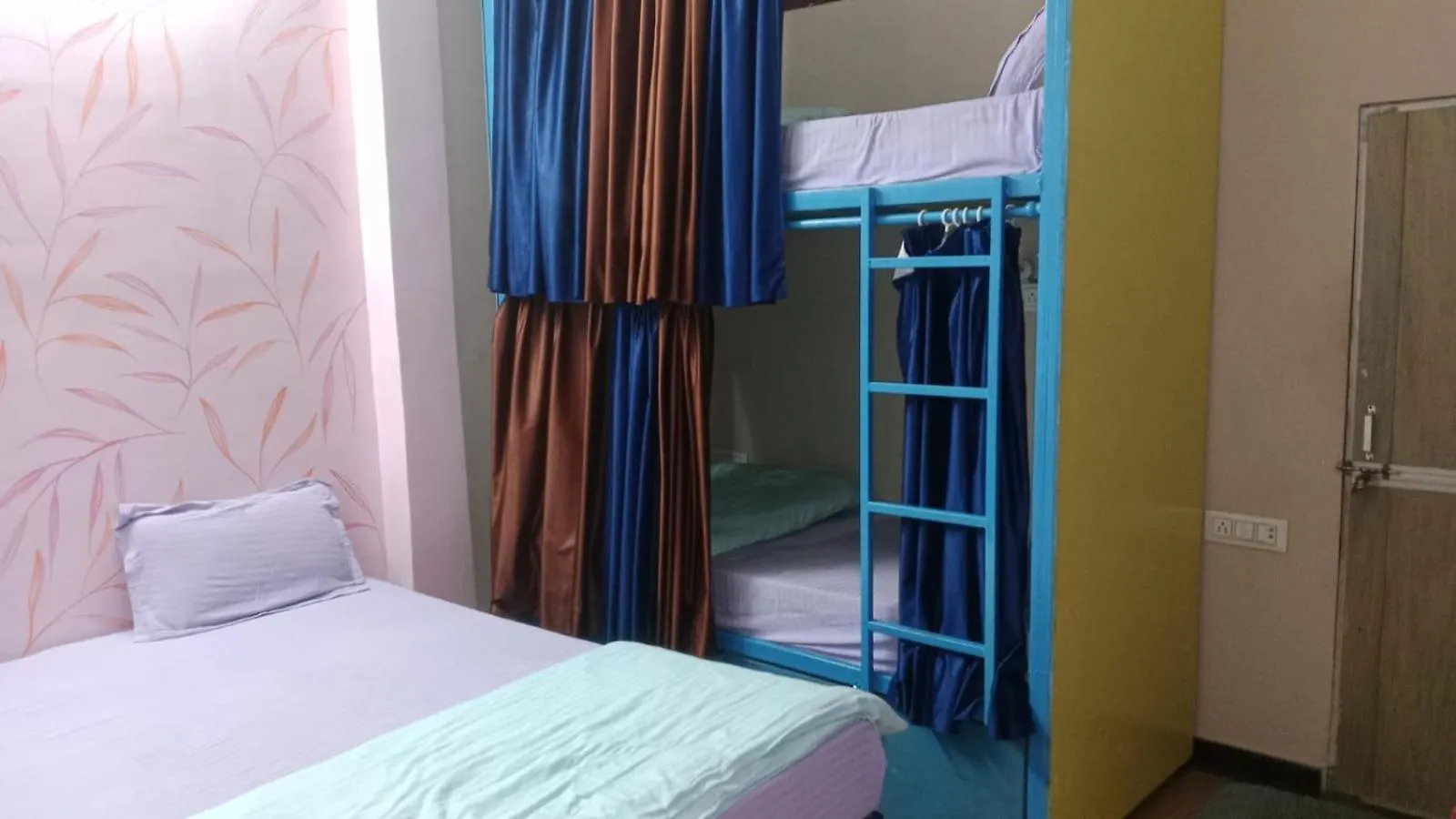 Hotel Nayee Haveli Udaipur 3*,