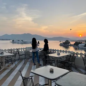 酒店 海湾哈维丽酒店, 烏代浦